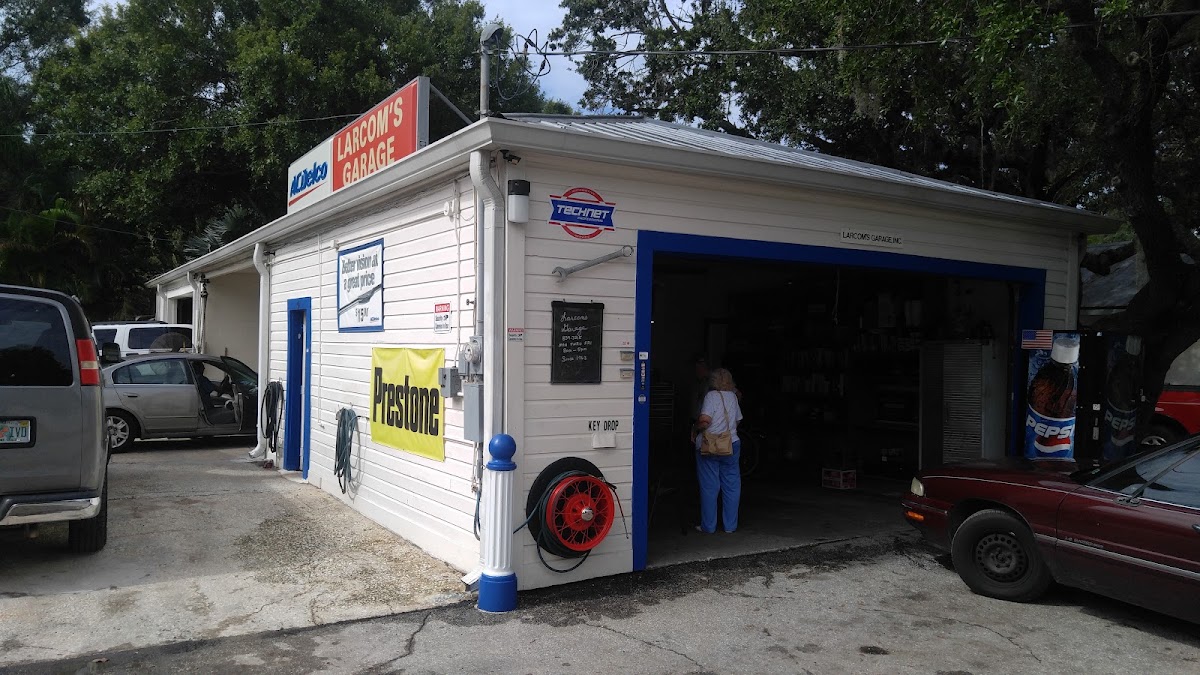 Photo 2 of Larcom's Garage