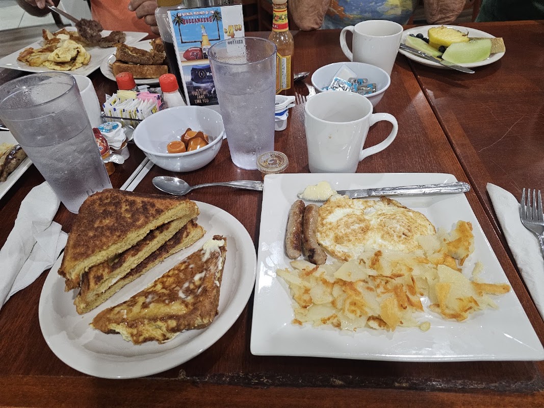 Photo 3 of Luis's Garden Grille Cafe South Tampa