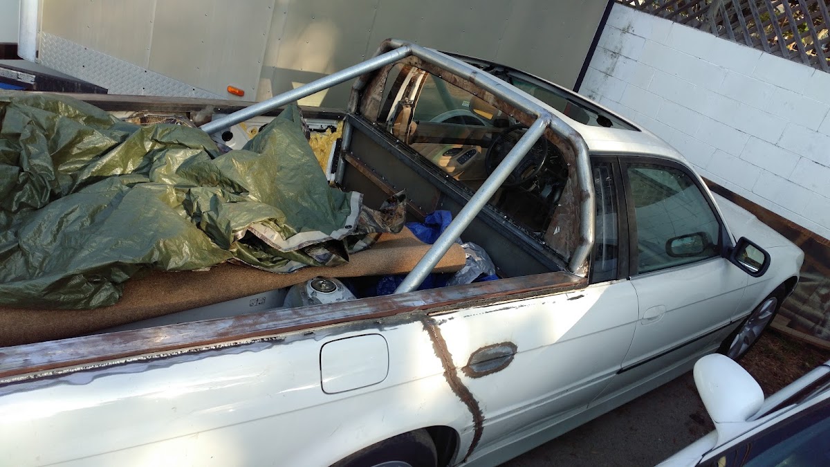 Photo 3 of Ludek's European Auto