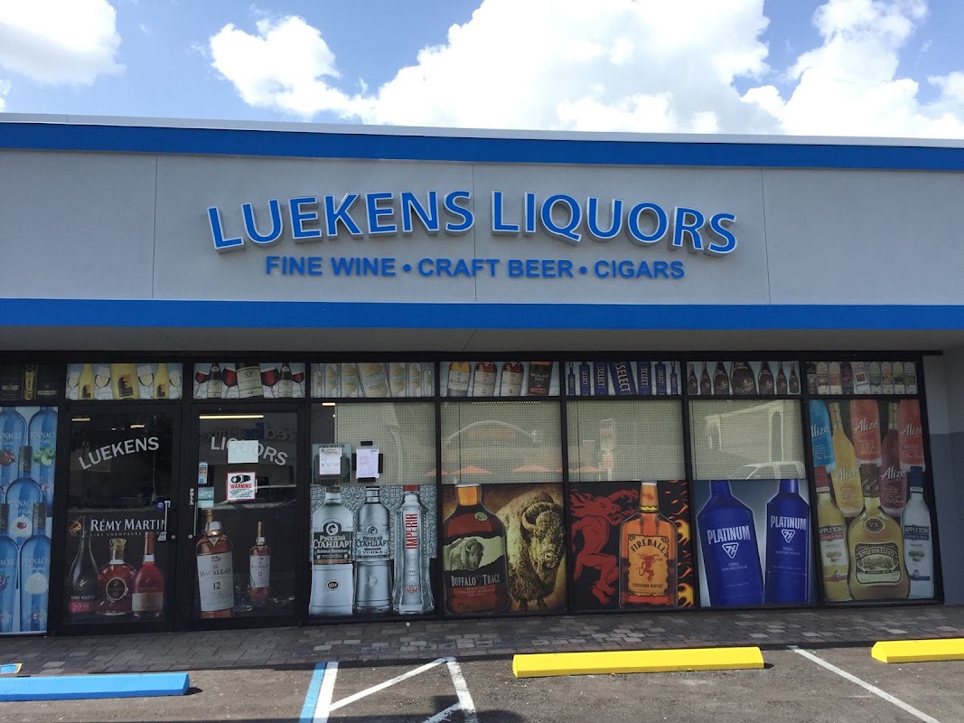 Photo 2 of Luekens Wine & Spirits