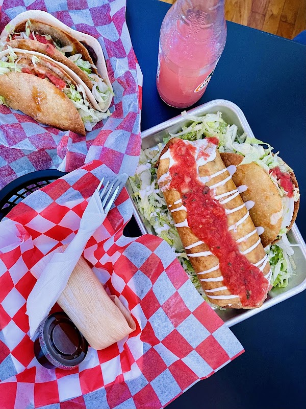 Photo 3 of Mema’s Alaskan Tacos
