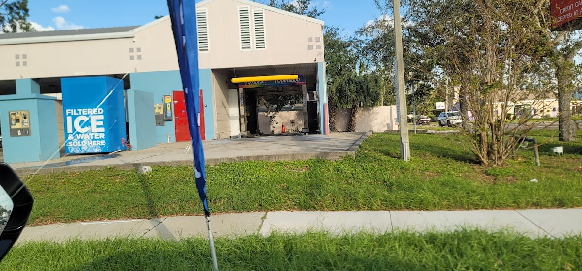 Photo 2 of Spotless Car Wash South