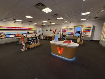 Photo 3 of Verizon